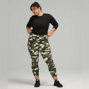 Lululemon Fast and Free Tight 25" Size 18